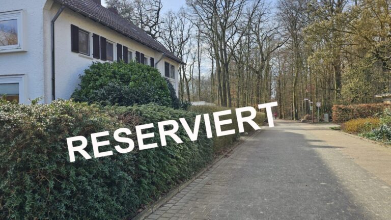 Straßenansicht